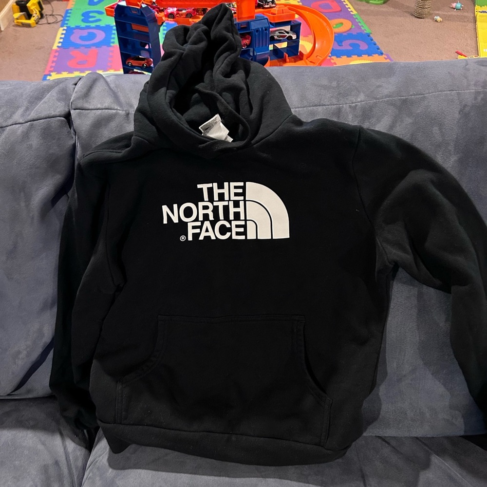 Women’s North Face Hoodie